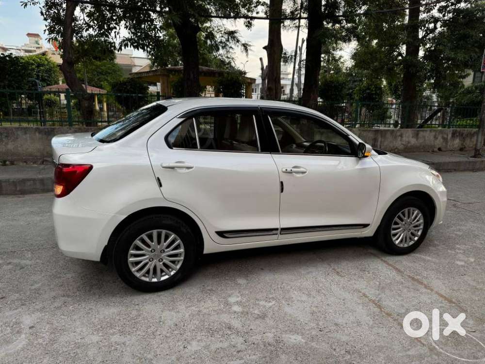 Maruti Suzuki Dzire 1.2 Vxi, 2021, Petrol