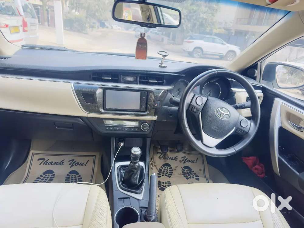 Toyota Corolla Altis 2015 Petrol Well Maintained