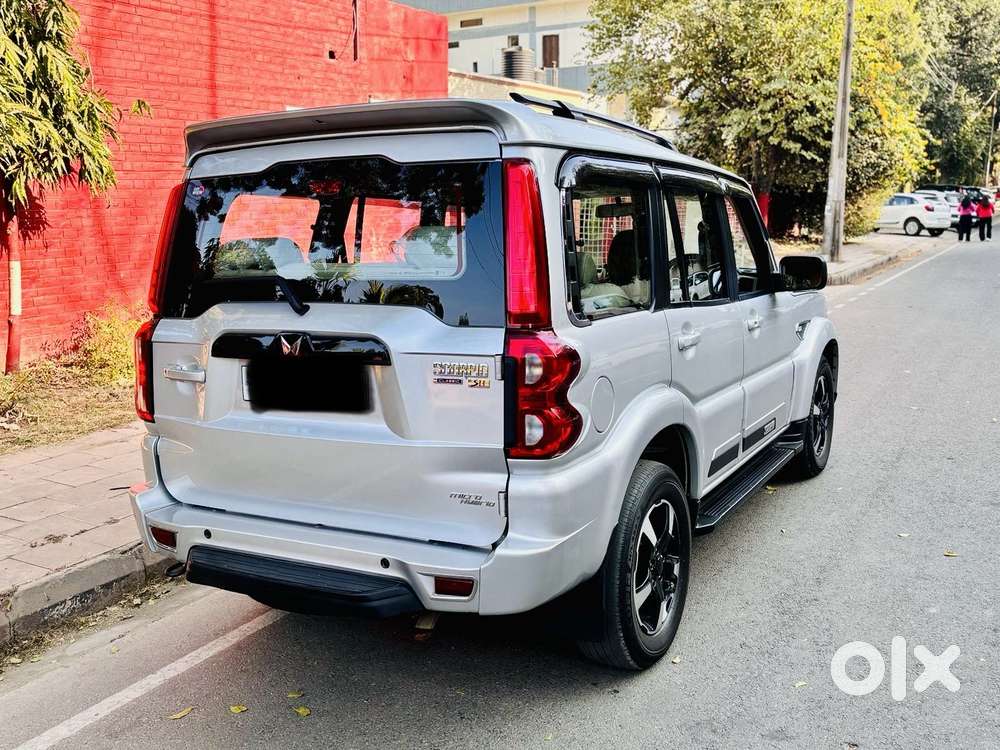 Mahindra Scorpio S11 Mt 7s, 2023, Diesel