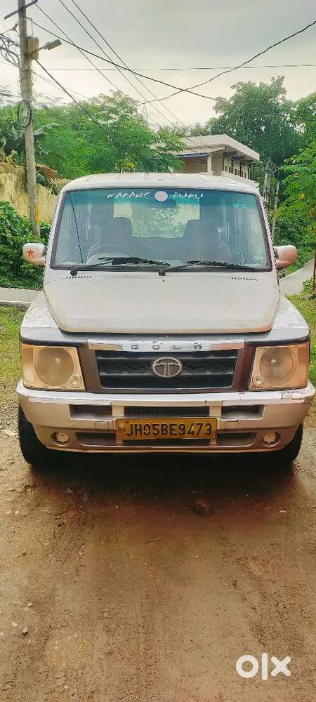 Tata Sumo Gold 2015