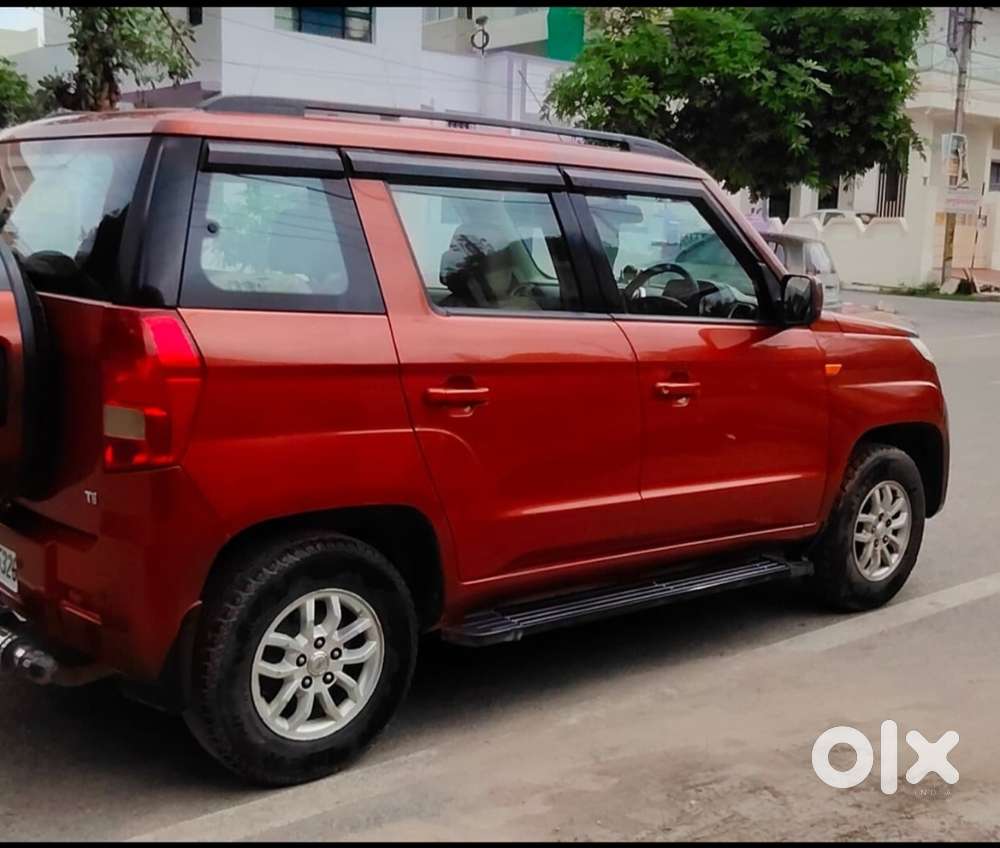 Mahindra Tuv 300 T8, 2017, Diesel