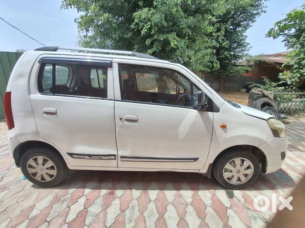 Maruti Suzuki Wagon R Lxi 2014