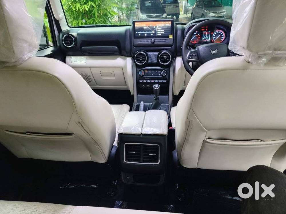 Mahindra Thar Roxx Mx5 Petrol Mt 2wd, 2024, Petrol