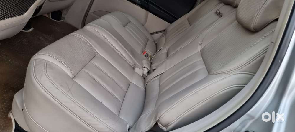 Mahindra Xuv500 At W10 Awd, 2016, Diesel
