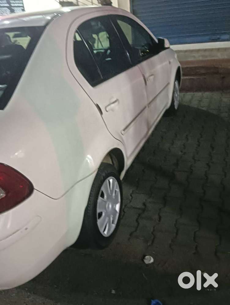 Ford Fiesta 1.6 Zxi Ltd 2002