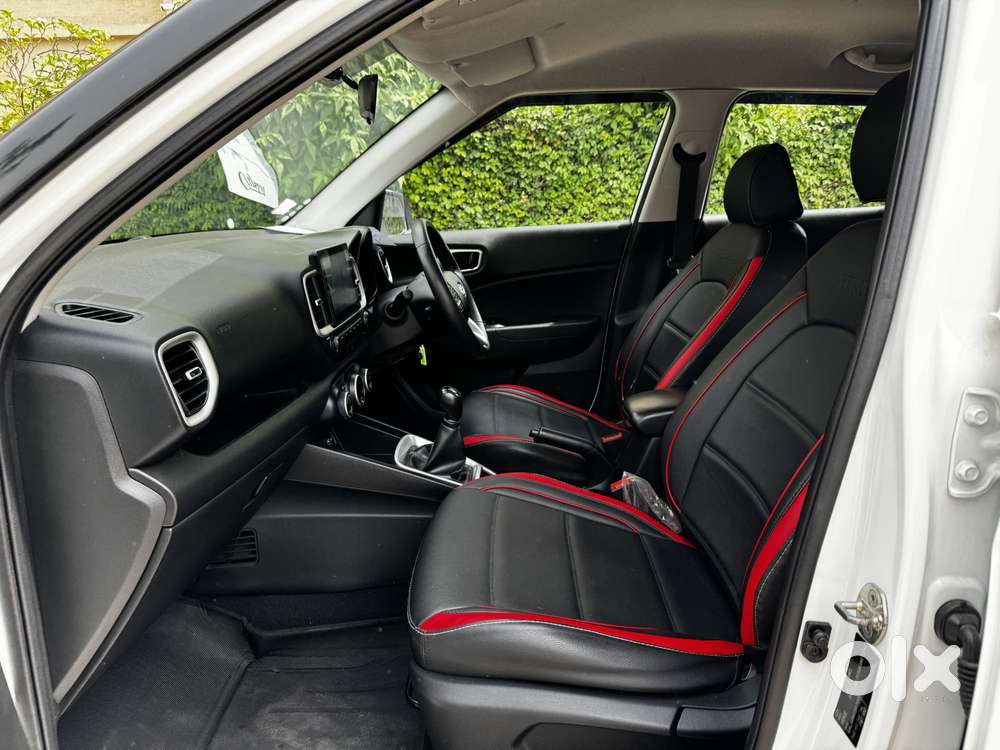 Hyundai Venue S 1.2 Petrol, 2021, Petrol