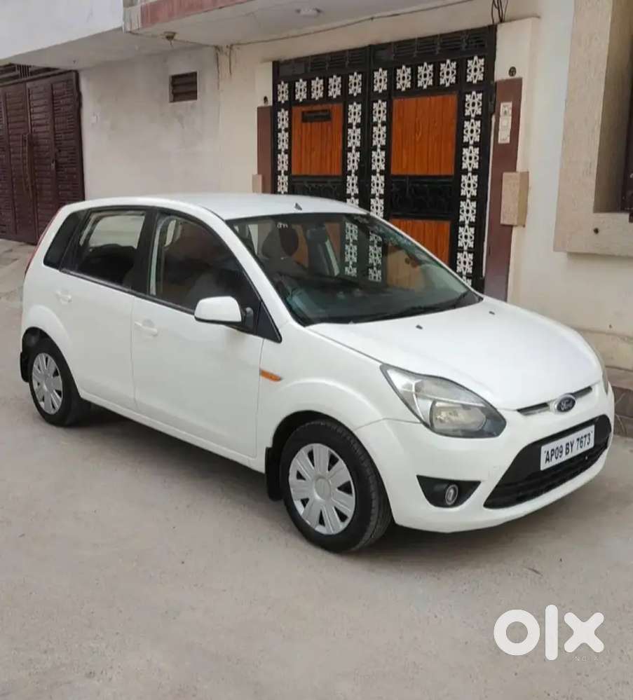Ford Figo 1.2 Petrol 2013