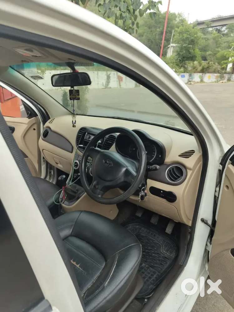 Hyundai I10 Dec 2009 Petrol 60000 Km Driven