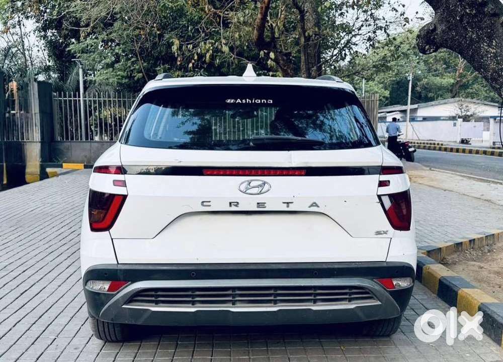 Hyundai Creta White – Excellent Condition – Single Owner – ₹10.5 Lakhs
