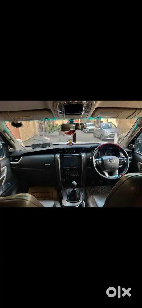 Toyota Fortuner Diesel Mt 2017, Hr 26 Registration