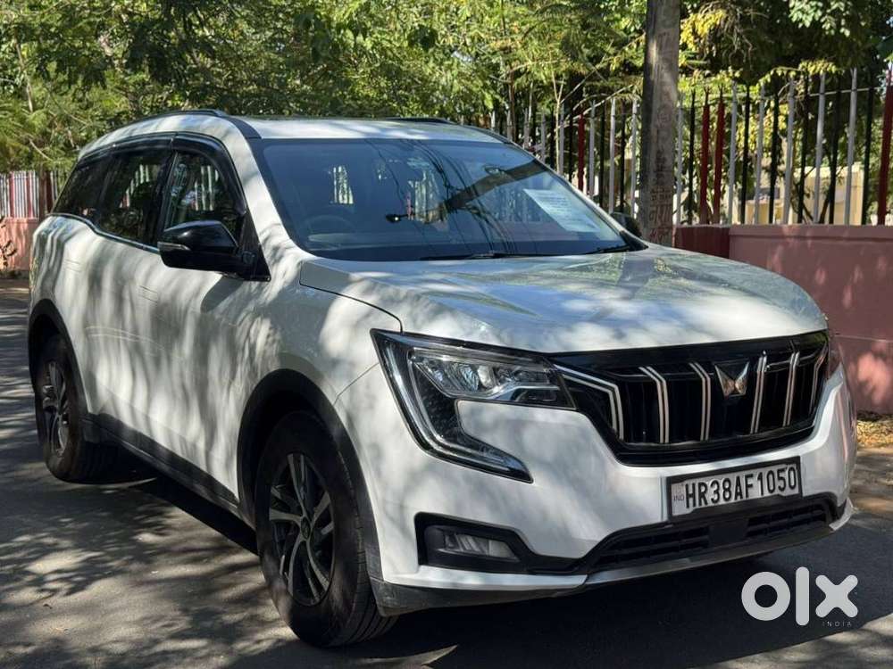 Mahindra Xuv700 2.2 Ax 5 Diesel At 7 Str, 2023, Diesel