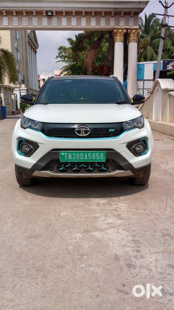 Tata Nexon Ev Xz Plus, 2022, Cng & Hybrids