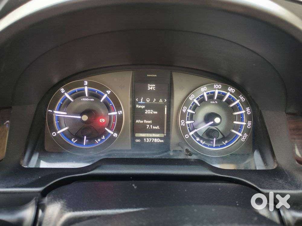 Toyota Innova Crysta 2.4 Vx Mt, 2019, Diesel