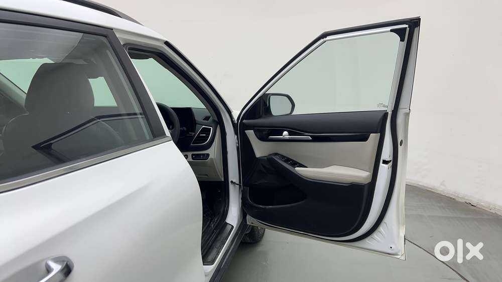 Kia Seltos Htx G, 2023, Petrol