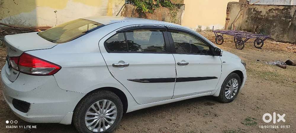 Maruti Suzuki Ciaz 2014 Diesel Good Condition Insurance Full