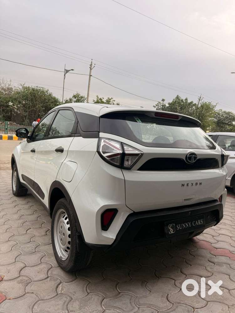 Tata Nexon 1.2 Petrol, 2022, Petrol