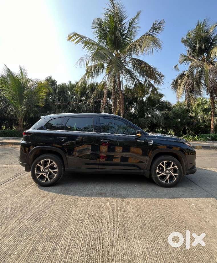 Toyota Urban Cruiser Hyryder 1.5 V Hybrid, 2024, Petrol