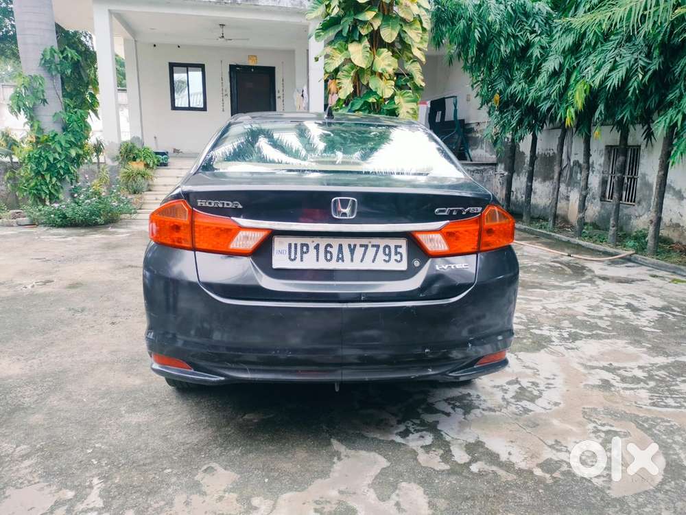 Honda City 1.5 V 2015