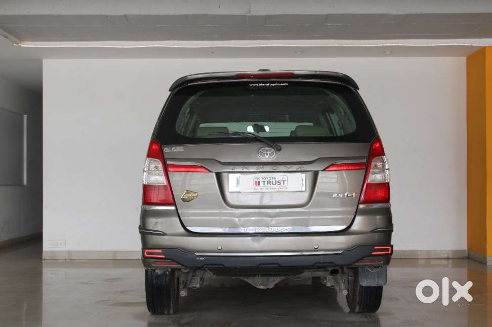 Toyota Innova 2.5 G (diesel) 8 Seater, 2014, Diesel