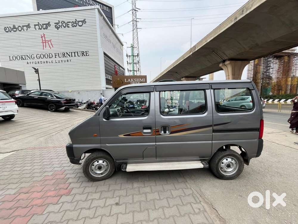 Maruti Suzuki Eeco 5 Str Ac (o), 2022, Petrol