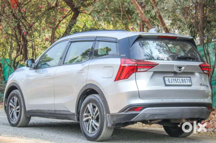 Mahindra Xuv700 2.0 Ax 5 Petrol At Str, 2022, Petrol