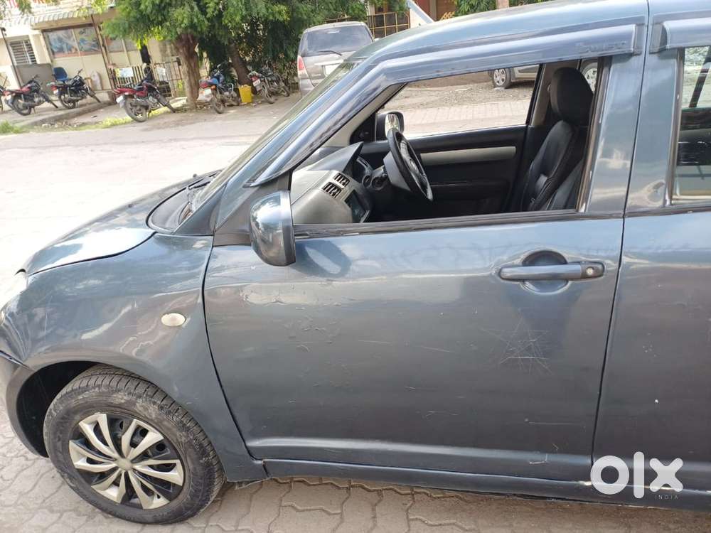 Swift Vxi Petrol 2011