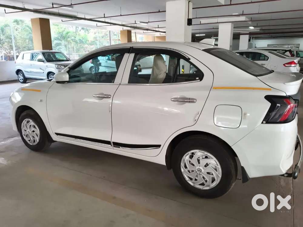 Maruti Suzuki Dzire 2025 Petrol, 1500 Km Driven About 5months Old