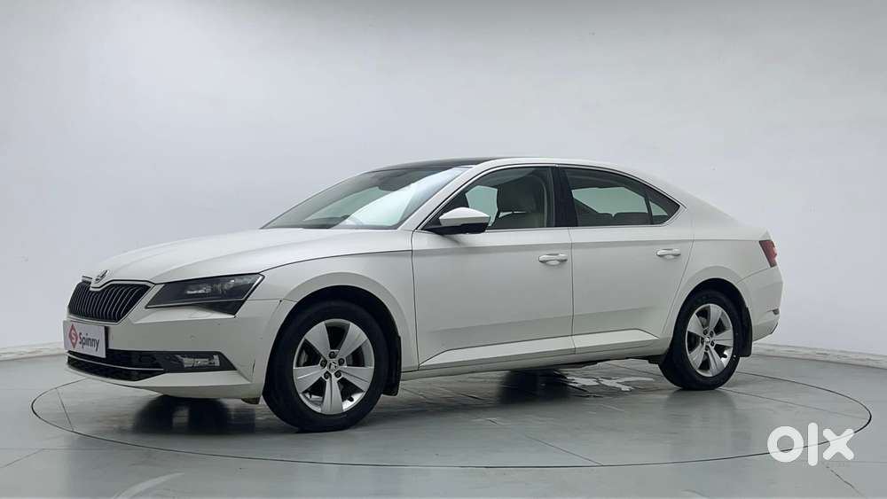 Skoda Superb [ ] 1.8 Style Tsi At, 2019, Petrol