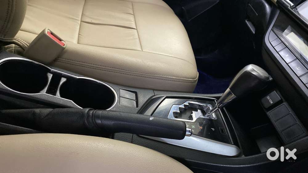 Toyota Corolla Altis [2014-2017] 1.8 G Cvt, 2015, Petrol