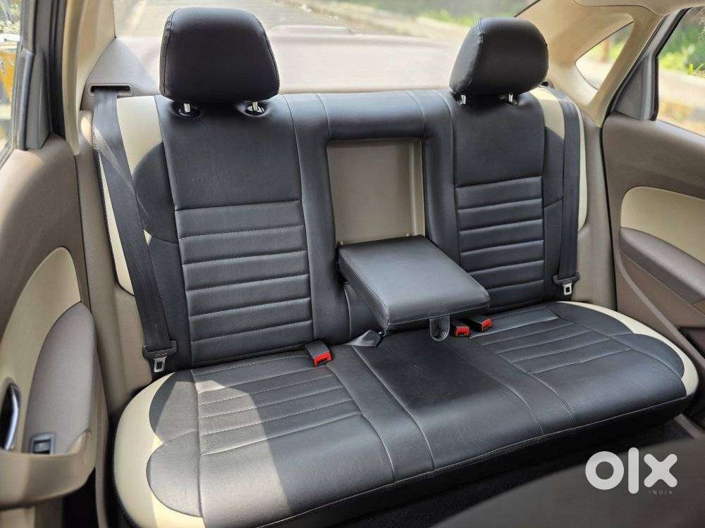 Skoda Rapid 1.5 Elegance Tdi Mt, 2012, Diesel