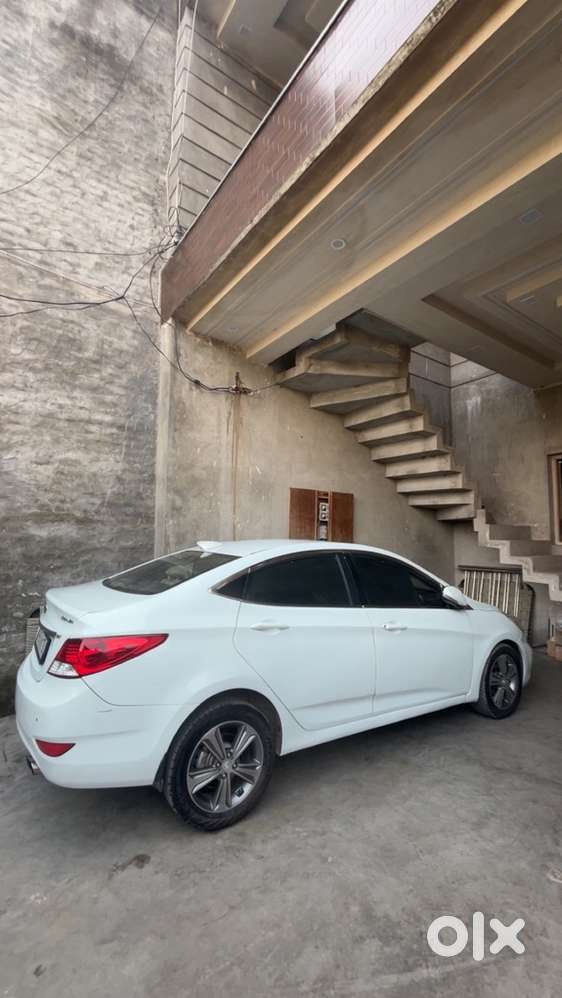 Well Maintained A1 Condition Selling Due To Having New Car