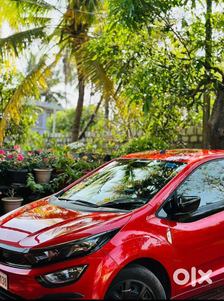 Tata Altoz Petrol 2023