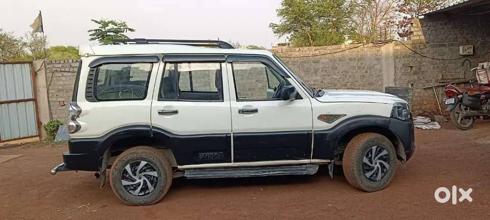 Mahindra Scorpio S2 (9-seater)  2017 Model  Excellent Condition