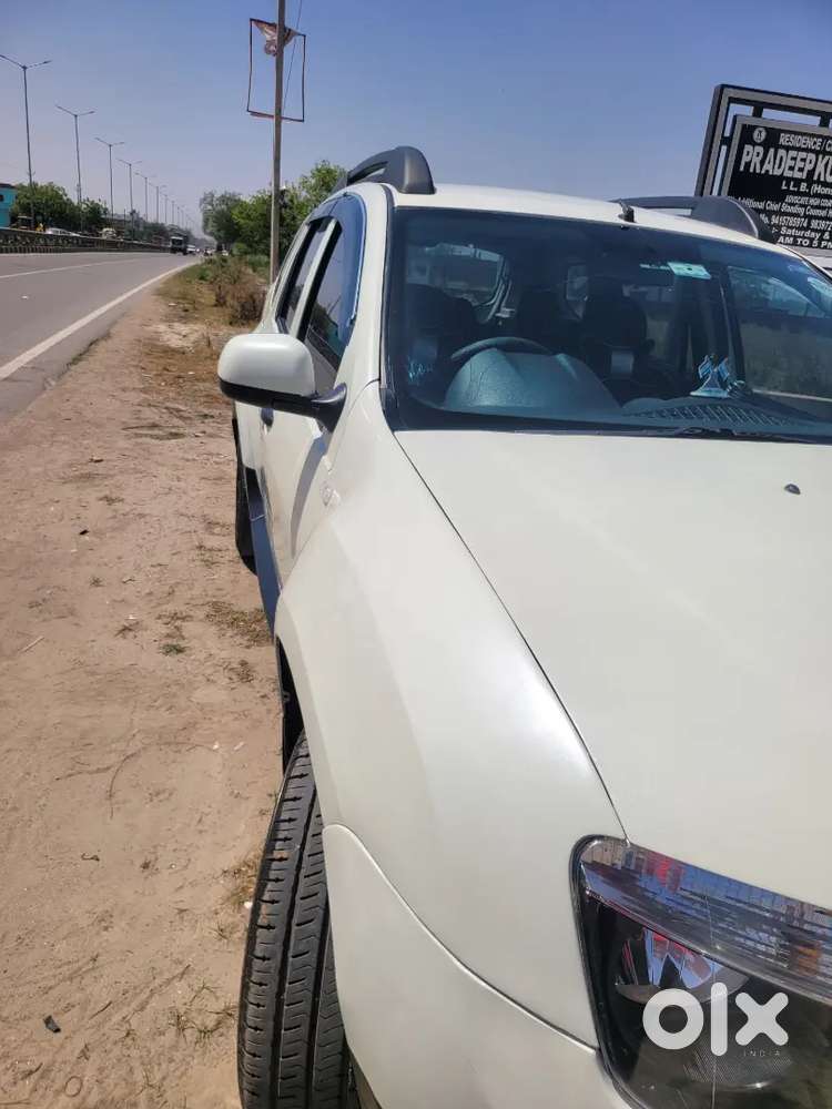 Renault Duster 2014 Diesel 90000 Km Driven
