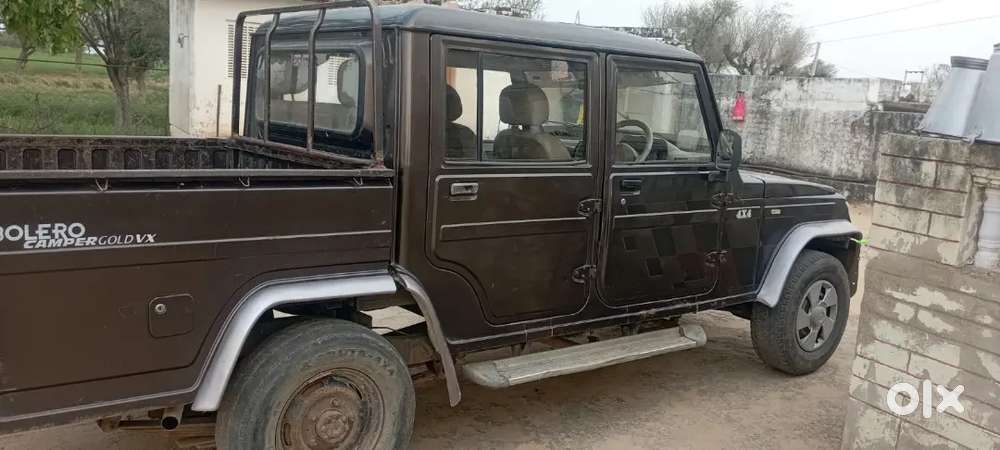 Mahindra Camper