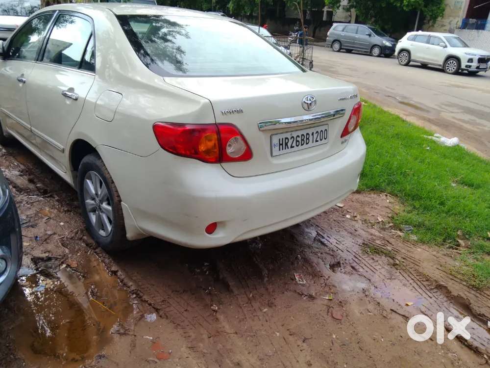 Toyota Corolla Altis 2010 Petrol Model