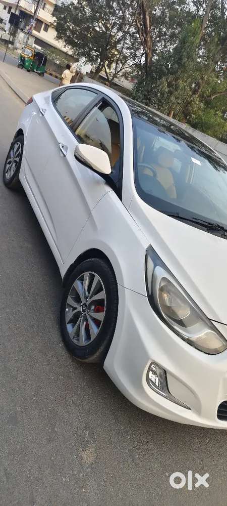 Hyundai Verna Diesel 2013 Ending
