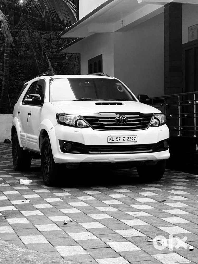 Toyota Fortuner 2015 Diesel Well Maintained