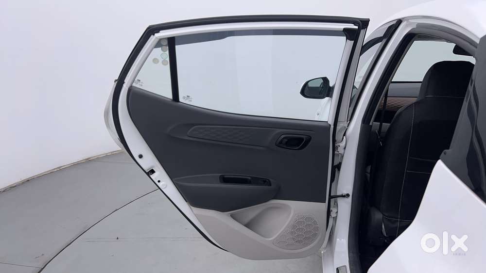 Hyundai Aura [2020-2023] 1.2 S Cng, 2024, Cng & Hybrids