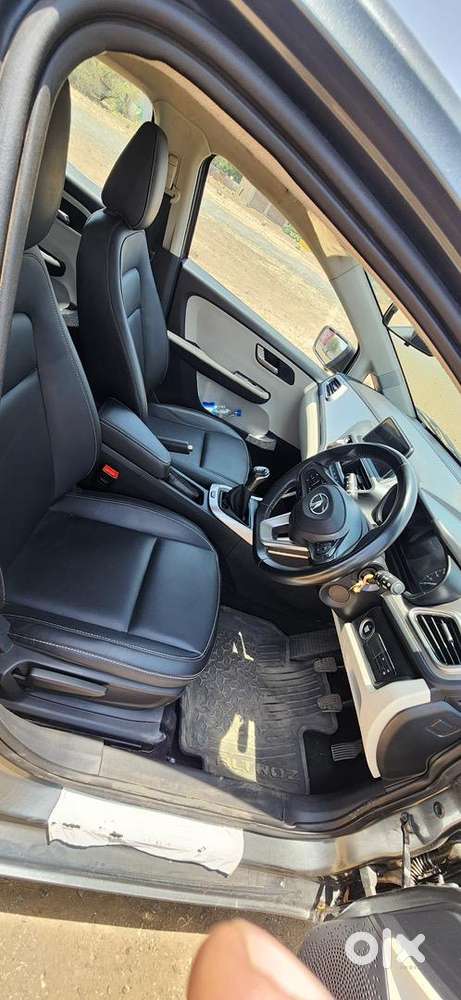 Tata Altroz 2023 Petrol Well Maintained
