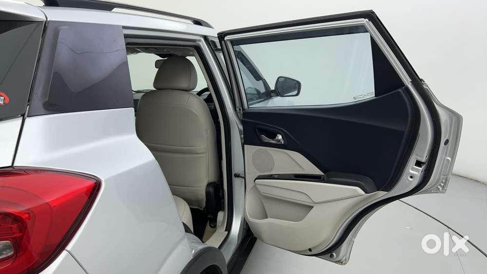 Mahindra Xuv300 W8 Diesel, 2021, Diesel
