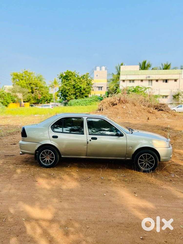 Ford Ikon 1.8 Zxi Nxt, 2010, Diesel