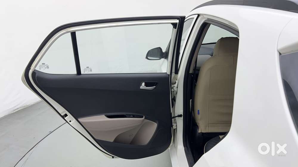 Hyundai Grand I10 1.2 Kappa Sportz, 2015, Petrol