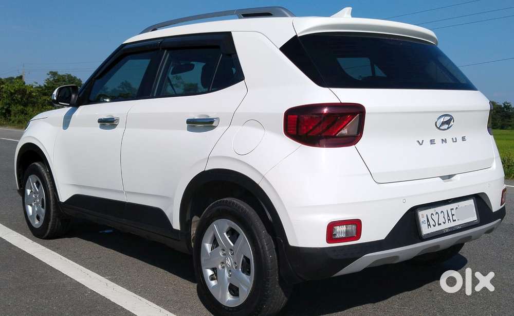 Hyundai Venue, 2022, Petrol