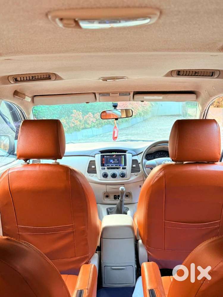 Toyota Innova 2.5 Gx 7 Str Bs-iii, 2014, Diesel