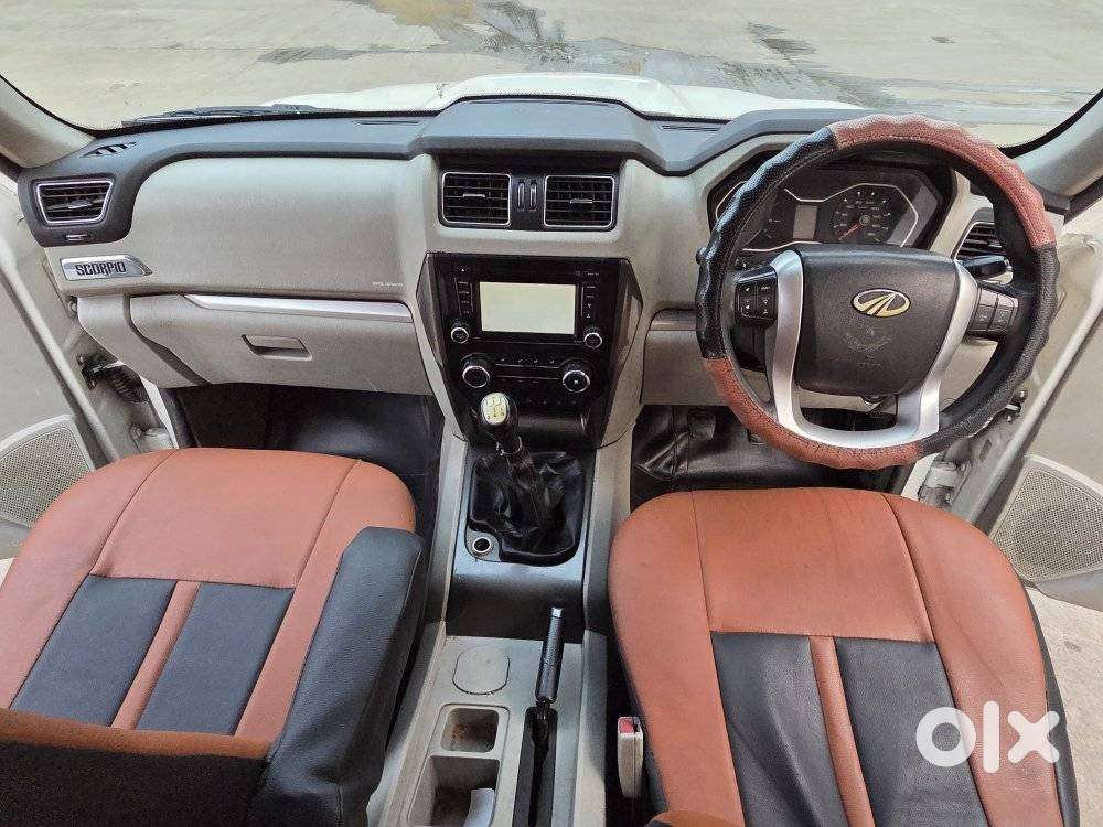 Mahindra Scorpio S10, 2016, Diesel