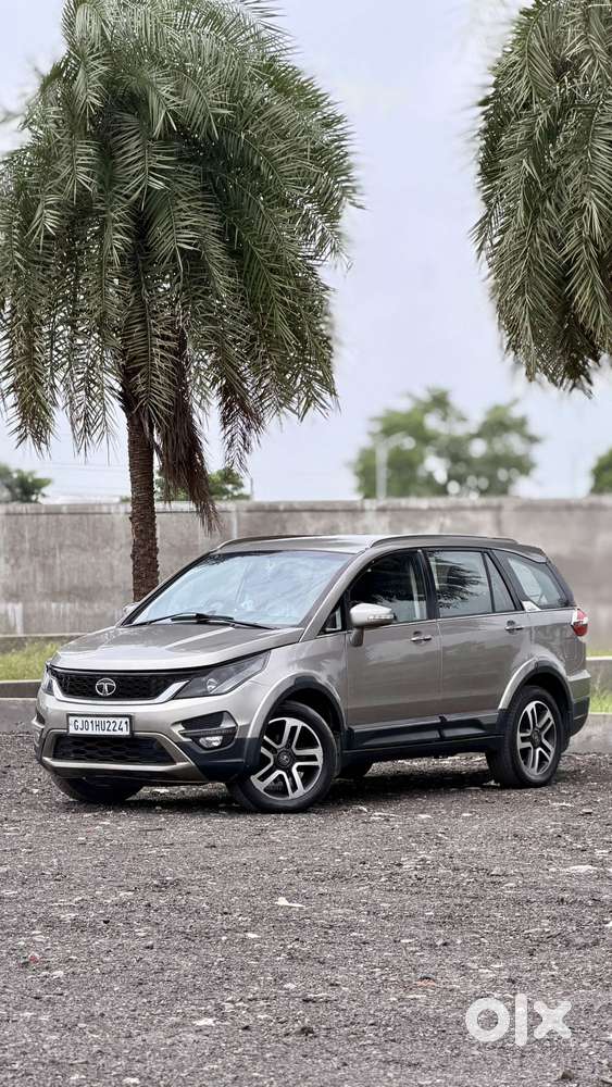 Tata Hexa 2.2 Xt 4x2 7 Str Dual Tone, 2017, Diesel