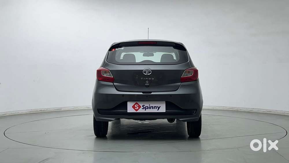 Tata Tiago 1.2 Revotron Xt Option, 2022, Petrol