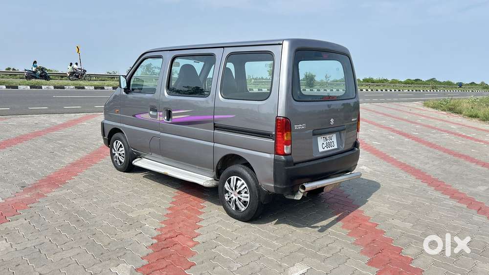 Maruti Suzuki Eeco 5 Str Ac (o), 2015, Petrol