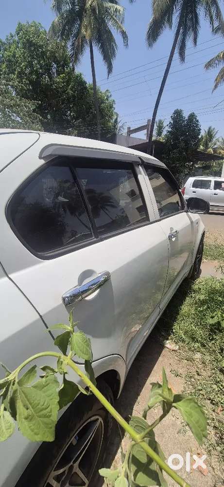 Maruti Suzuki Dzire 2010